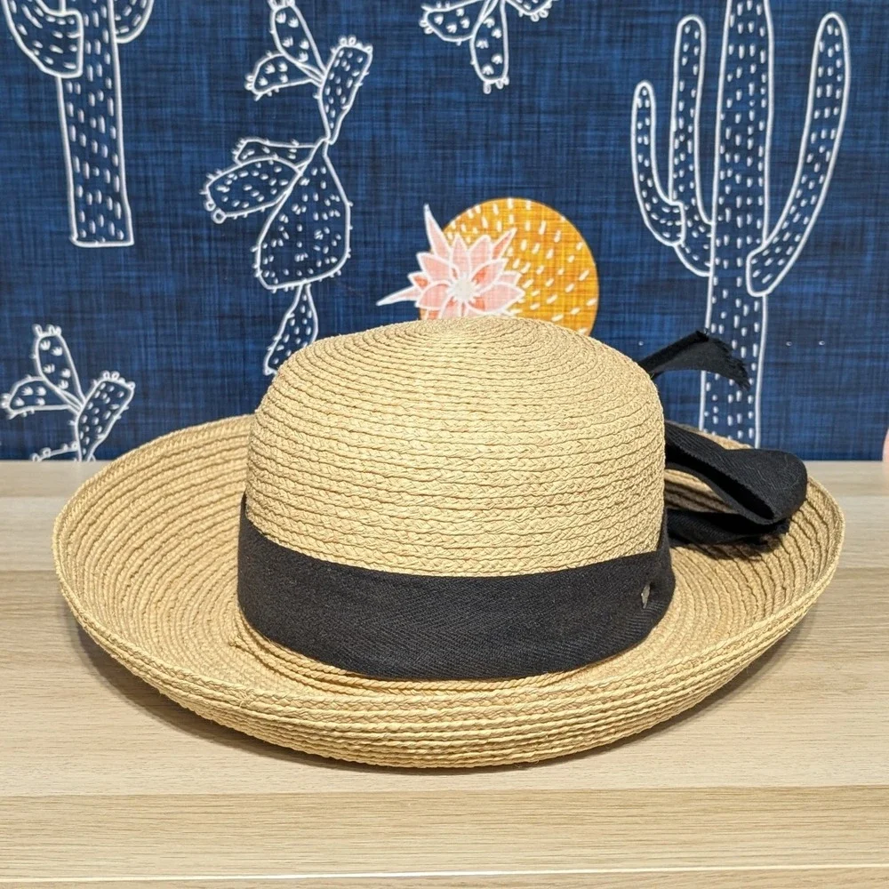 Helen Kaminski Iconic Newport Raffia Braid Hat Beige